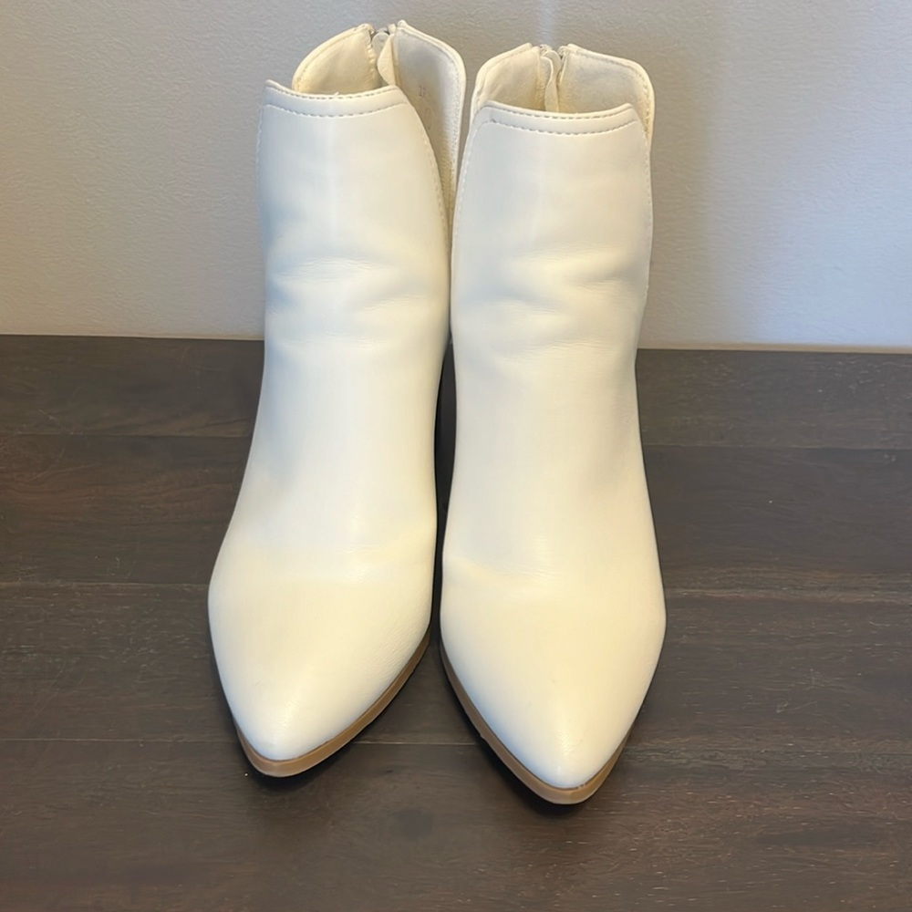 White pointed toe booties